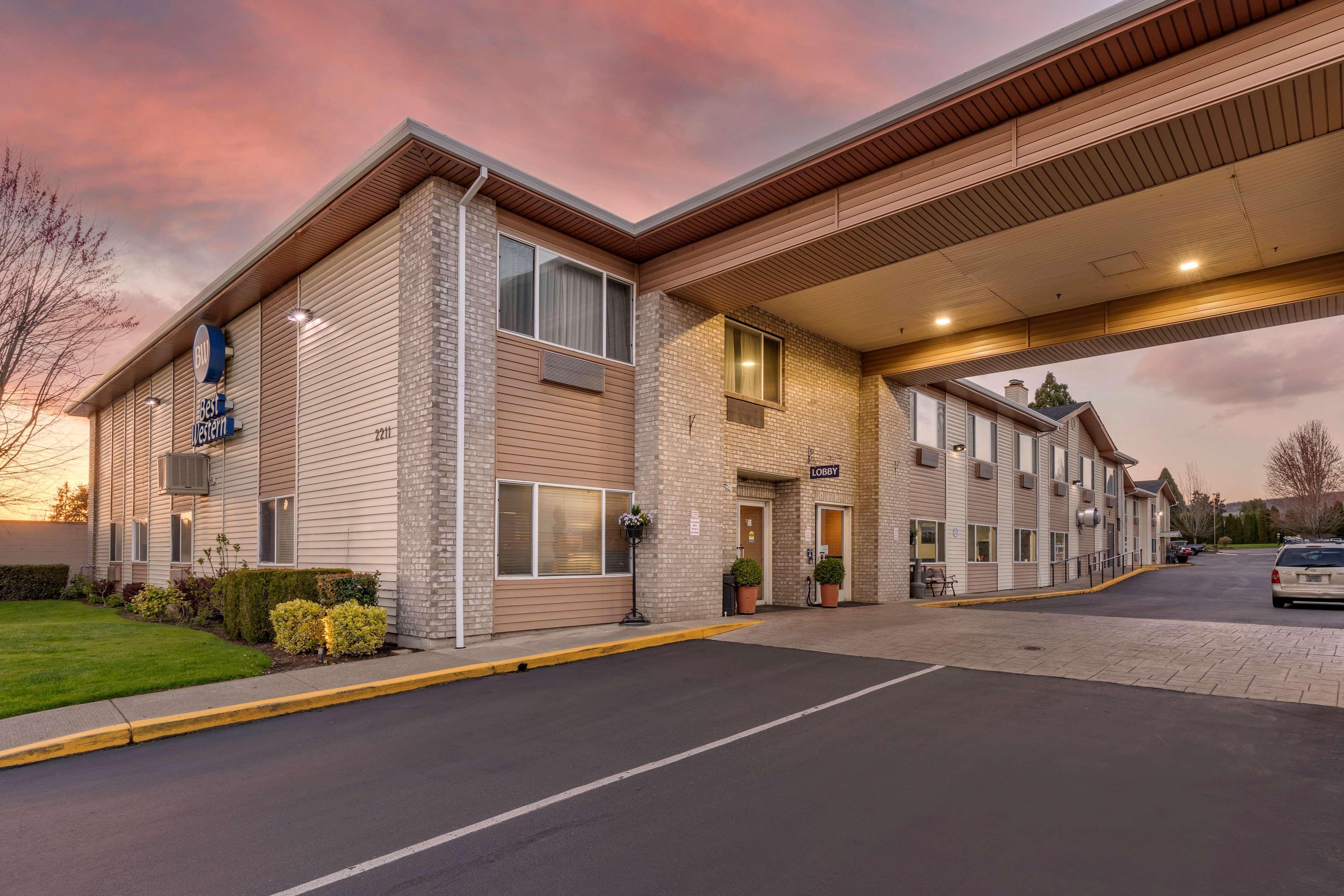 Best Western Newberg Inn Eksteriør bilde